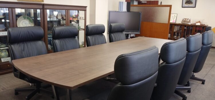 テーブルの納品をしました。