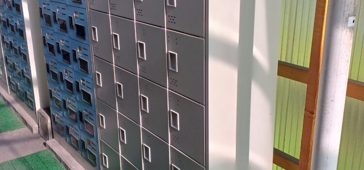 シューズロッカーを納品しました。