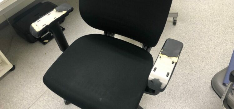 事務イスの修理・補修について